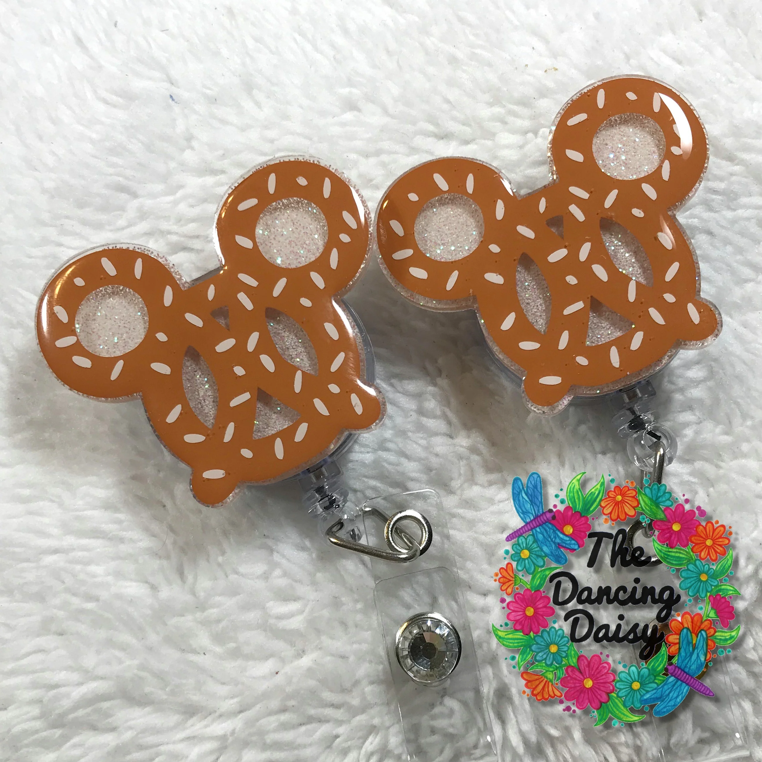 Mickey Pretzel Acrylic Blank - Image 4